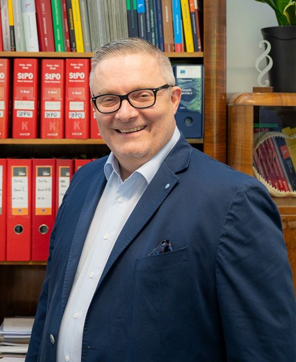 Mag. Roland Friis